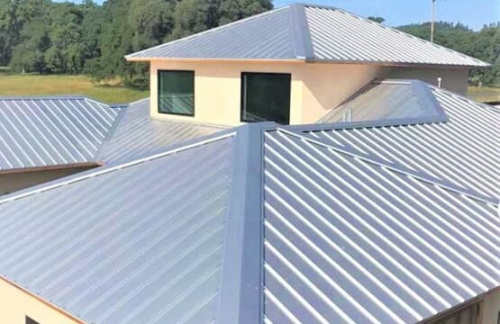 Residential and Commercial Roof